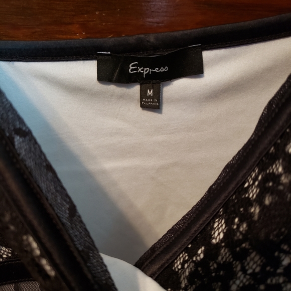Express Top - Picture 6 of 6
